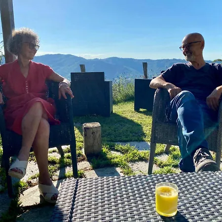 Piccolo Nido In Alta Langa /cosy Studio * Levice
